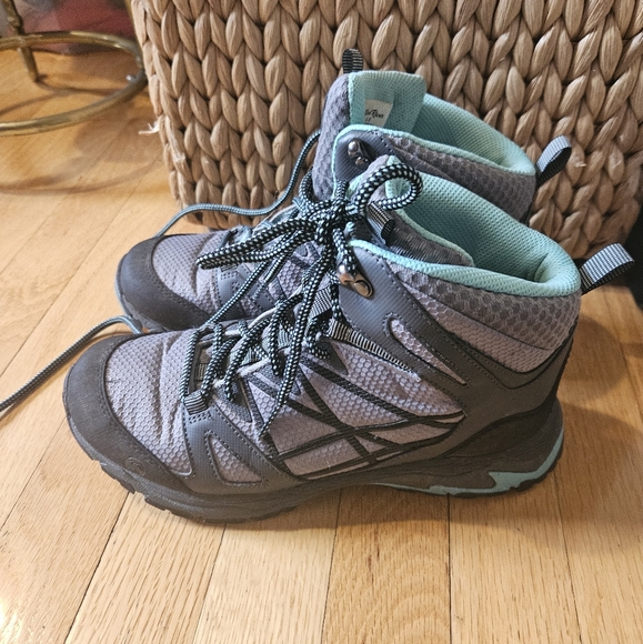 Windriver Ladies hiking boots - Picture 5 of 9